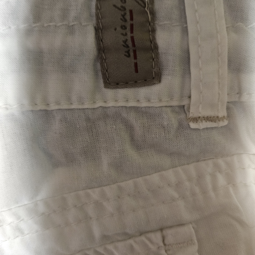 UNIONBAY Women's White Cargo Shorts - Picture 8 of 8
